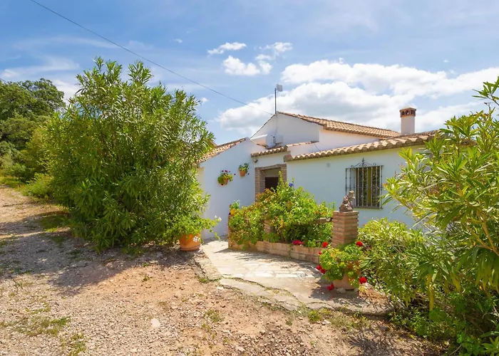 Los Algarrobos Gaucin